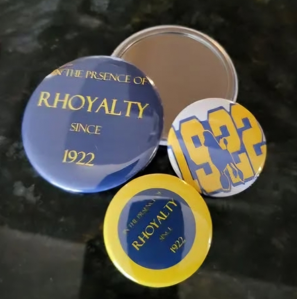 Sigma Gamma Rho Button Set w/one 2 inch Mirror Button